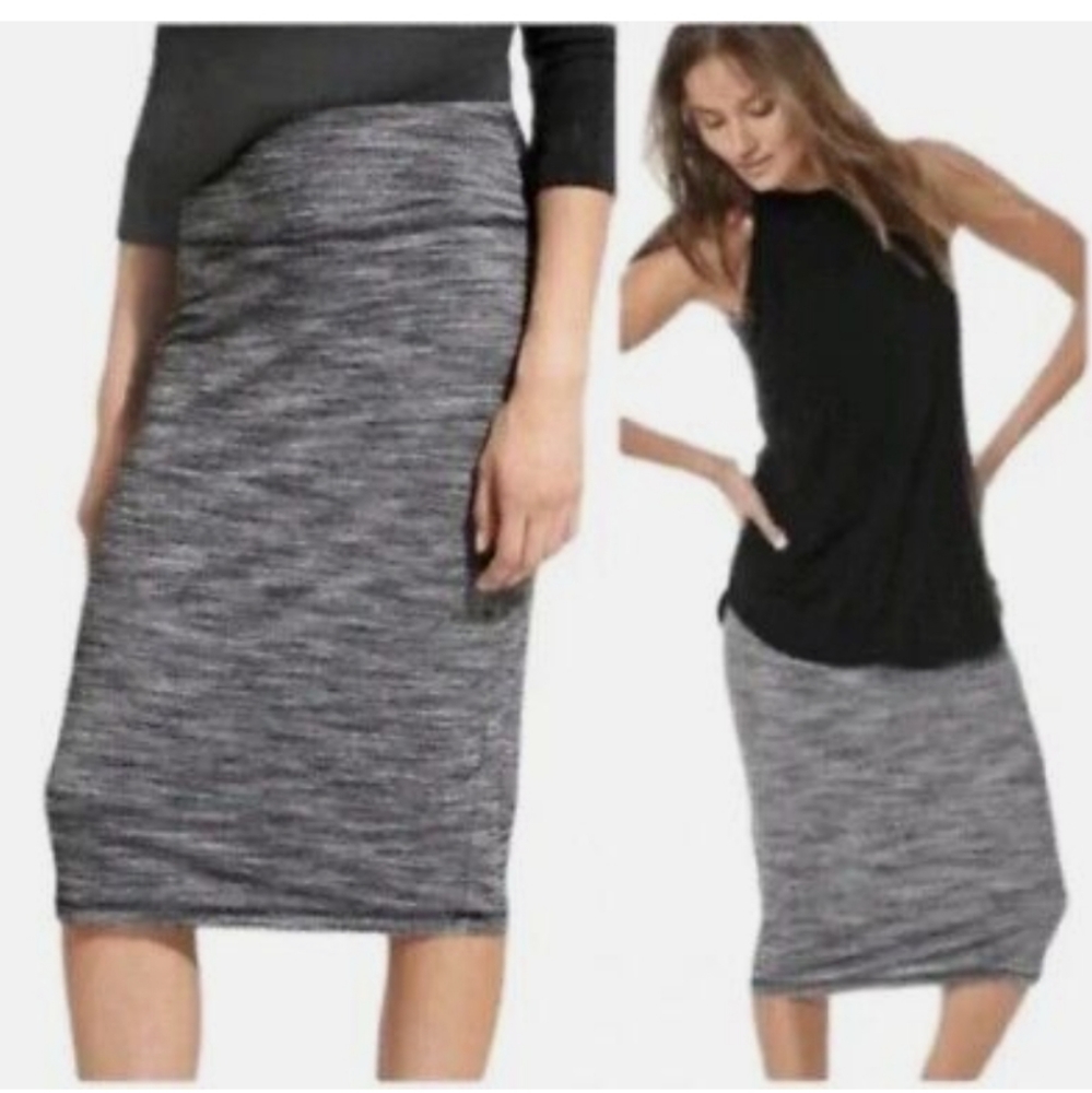 Athleta Grey Heather High Rise Tube Skirt
